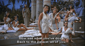 gif montrant l'arrivée de Moïse sur les eaux au milieu des égyptiennes du palais prenant le bain gif montrant l'arrivée de Moïse sur les eaux au milieu des égyptiennes du palais prenant le bain
